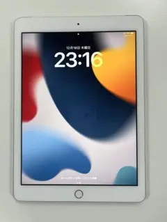 Apple iPad 第6世代 cellularモデル