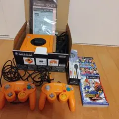 Nintendo GameCube オレンジ 本体(ジャンク)とソフト2本付き