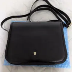 BALLY ショルダーバッグ ブラック レザー値下げ不可のサムネイル