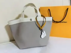 Item thumbnail for item e40899d2-9593-490e-b034-f315d9eb51b2