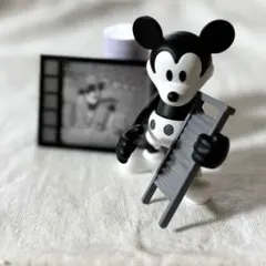 POPMART ディズニー　蒸気船ウィリー フィギュア　ミッキーマウス