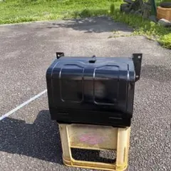 いすゞエルフ純正　工具箱