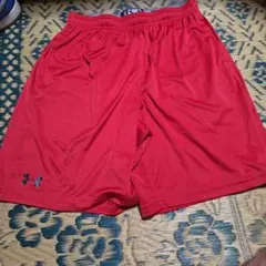 Under Armour ショートパンツ レッド LGサイズのサムネイル