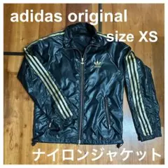 限定品　アディダス　ナイロンジャケット ブラック ゴールド adidas