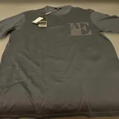 Tシャツ　新品未使用タグ付き　Lサイズ