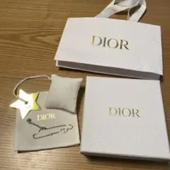 Diorブレスレット