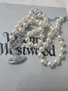 Vivienne Westwood パールネックレス オーブロゴ ※説明欄！ Vivienne Westwood パールネックレス オーブロゴ ※説明欄！ - メルカリ