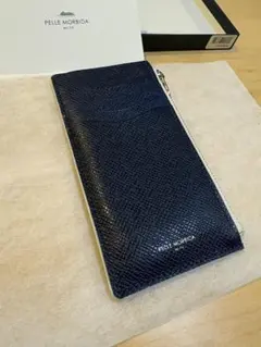 Item thumbnail for item 40848643-7f31-40e3-bd9b-bdde6da1611d