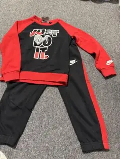 Nike セットアップ　98-104cm
