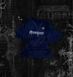 Reebok ネイビー 半袖Tシャツ