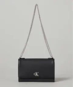 CALVIN KLEIN JEANS チェーンショルダーバッグのサムネイル