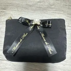 メゾンドフルール　ポーチ　リボン　パール　黒