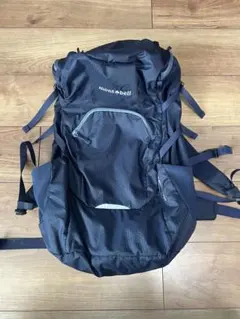 週末価格！【mont-bell】 キッズリュック30l GRANITEPACK