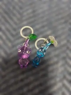 ピクミン目印キーホルダー青.紫