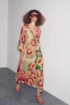 【新品タグ付き】ZW COLLECTION ザラ フラワープリントワンピース S