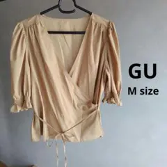 GU カシュクールパフスリーブブラウス トップス ベージュ Msize
