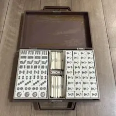 Item thumbnail for item ca77e4d8-c42b-464d-8eb2-81ba7a38cbb1