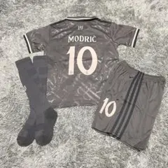 ★子供140cm★ モドリッチ レアルマドリード サッカーユニフォーム 新品