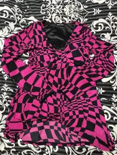 ピンクと黒のチェック柄 長袖トップス M