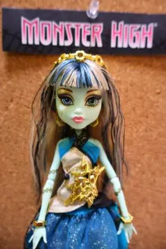 モンスターハイ サイリーナ ヴァン ブー ドール Monster High - メルカリ