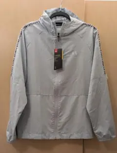 アンダーアーマー　ウインドブレーカー レディース　Ｌ