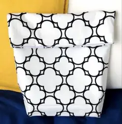 Item thumbnail for item 8d6611a8-c295-42d3-8451-fcfb80c03025