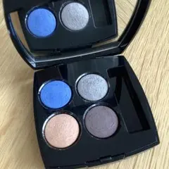 CHANEL レ キャトル オンブル 29 ココジーン