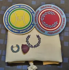 Fred Perry ピンバッチ&コースター&巾着袋