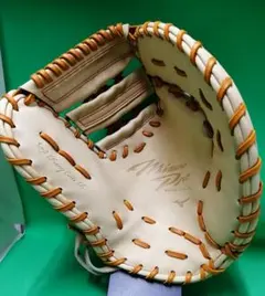 ミズノプロ プレミアム 硬式内野手用TM型 伊藤クラフトマン監修モデル