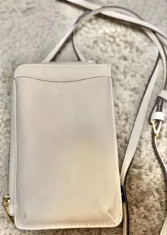 スマホショルダーバッグ 本革