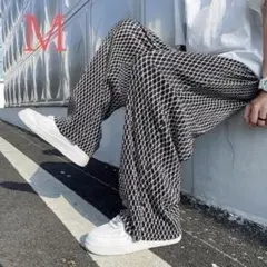 【残りわずか！】 ワイド　シルエット　総柄 パンツ 　黒 ストリート　M