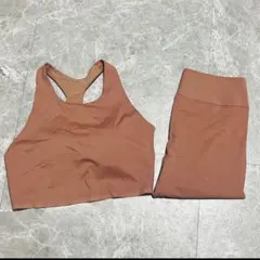 ユニクロ スポーツウェア ヨガウェア セットアップ エアリズム ピラティス