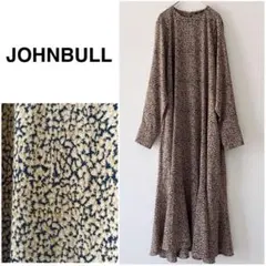 美品　Johnbull ジョンブル 小花柄　ロングワンピース　フレア　Aライン