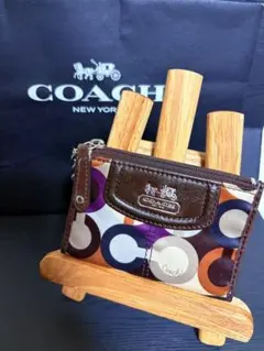 正規品COACH コインケース マルチカラーシグネチャーホース&キャリッジ