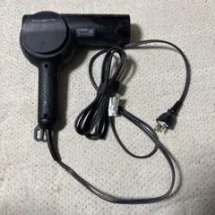 FLUXGEN Pro ブラック ヘアドライヤー 美品 付属品有り 箱無し FLUXGEN Pro ブラック ヘアドライヤー 美品 付属品有り 箱無しの通販は