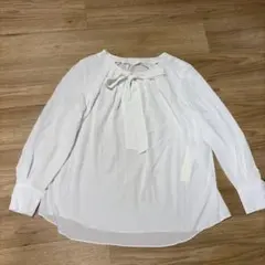 allureville ボウタイブラウス ホワイトのサムネイル
