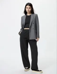 ユニクロ　ジャージーカーブパンツ　S