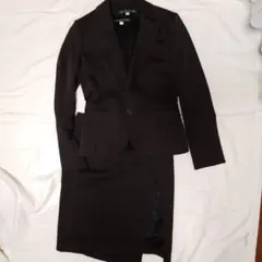 ミッシェルクラン　スーツ　フォーマル　セレモニー　黒　　ジャケット　スカート