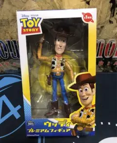 トイストーリー　プレミアフィギュア　ver.2 ウッディ