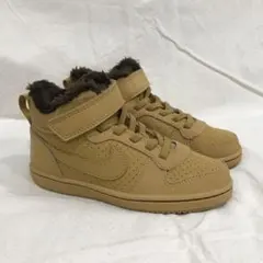 Nike ハイカットスニーカー17㎝　最終価格