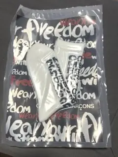 COMME des GARCONS ロゴ ソックス ホワイト Mサイズのサムネイル