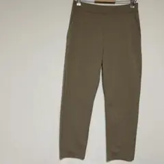 美品 ユニクロ ウルトラストレッチドライEXテーパードパンツ ベージュ M