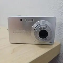 FUJIFILM FINEPIX J15fd シルバー　動作確認済06 FUJIFILM FINEPIX J10 シルバー D25-0102 - メルカリ