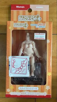 ねんどろいどどーる ウーマン　女の人　女性　クリーム　新品　人形　女の子