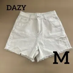 DAZY ショートパンツ　ダメージデニム　白　ホワイト