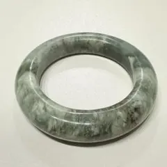 翡翠 くりぬきバングル 内径59.8mm - メルカリ