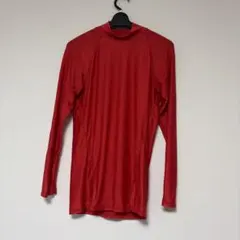 レッド長袖インナー