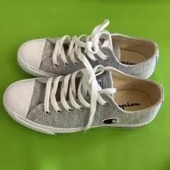Champion チャンピオン スニーカー　 グレー23cmのサムネイル