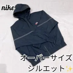 NIKE ヘリテージ ウーブン ナイロンジャケット 刺繍ロゴ Mサイズ ブラック NIKE ヘリテージ ウーブン ナイロンジャケット 刺繍ロゴ Mサイズ