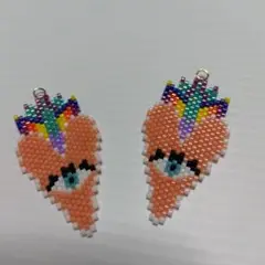 デリカビーズピアス　ハート　金具不要の場合お値引き￥100